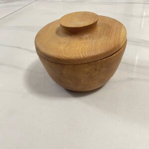 Pojemnik - dąb czerwony